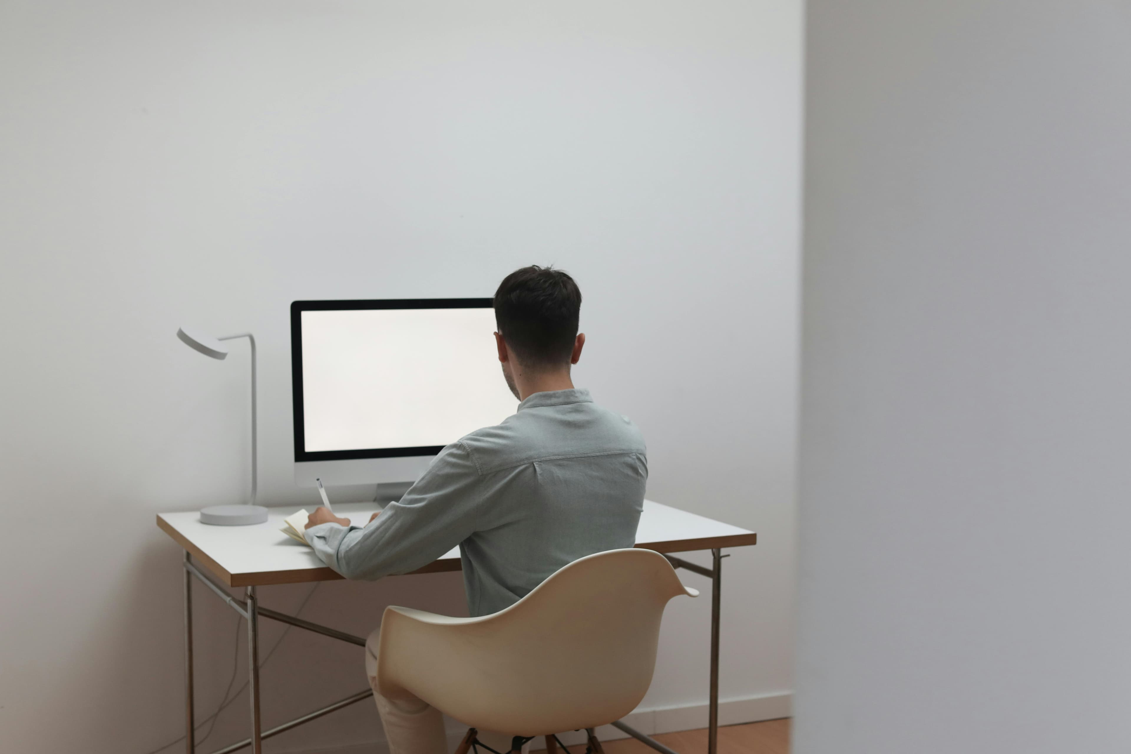 How to Deal with Workplace Bullying If You're Neurodivergent
